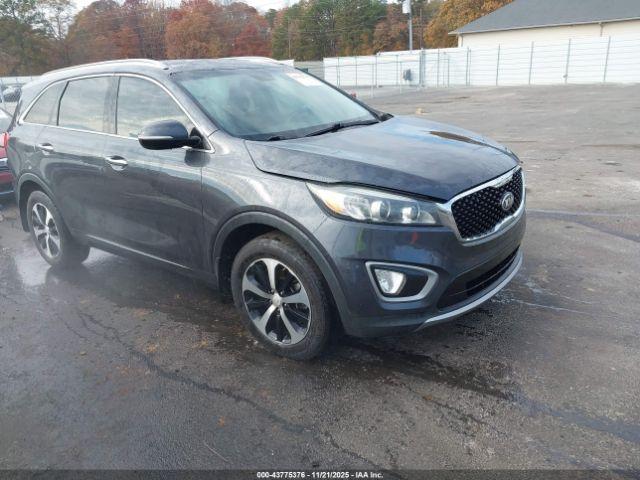  Salvage Kia Sorento