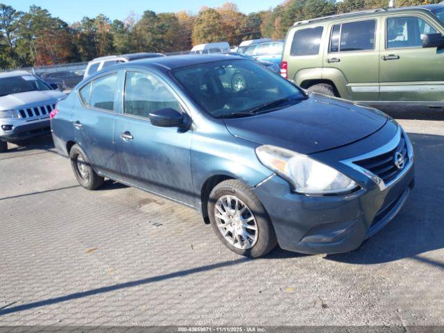  Salvage Nissan Versa