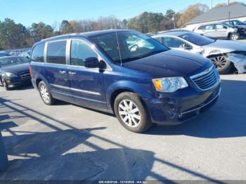  Salvage Chrysler Town & Country