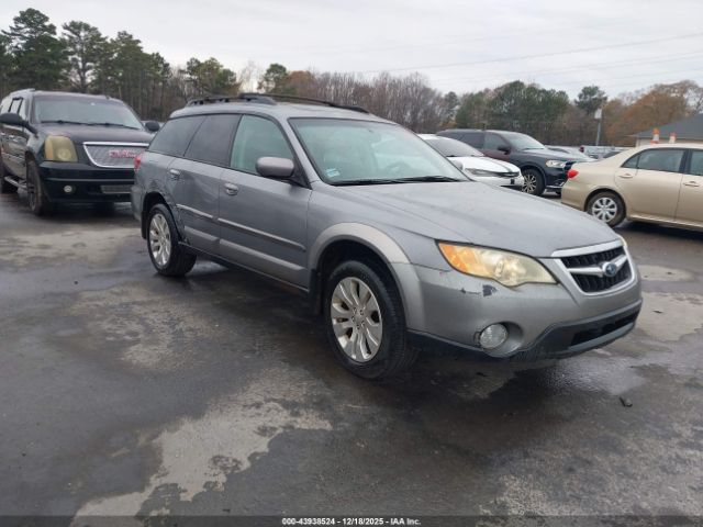 Subaru Outback 2.5i Limited Image 1