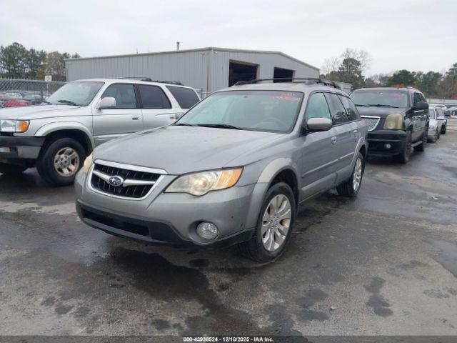 Subaru Outback 2.5i Limited Image 5