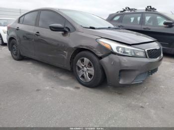  Salvage Kia Forte