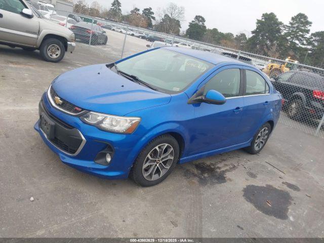 Chevrolet Sonic Lt Auto Image 2