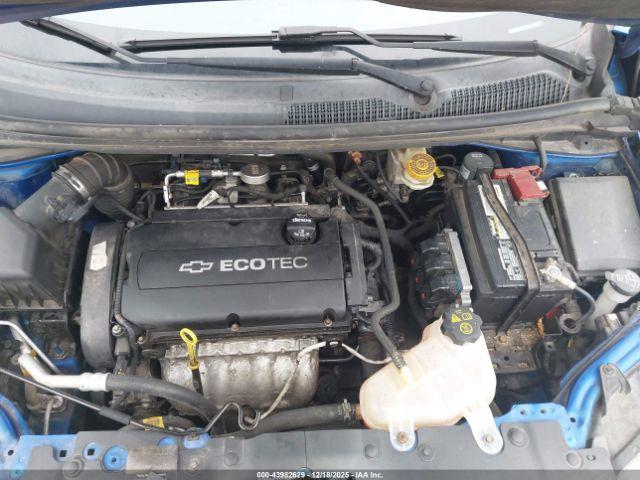 Chevrolet Sonic Lt Auto Image 6