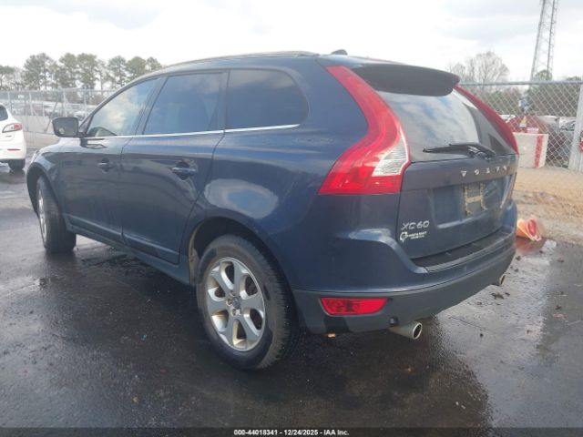 Volvo XC60 3.2 Premier Plus Image 2