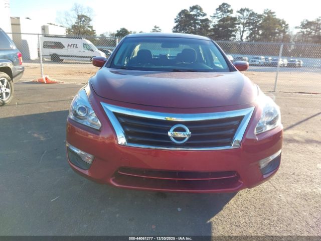 Nissan Altima Image 5