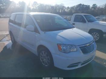  Salvage Chrysler Town & Country