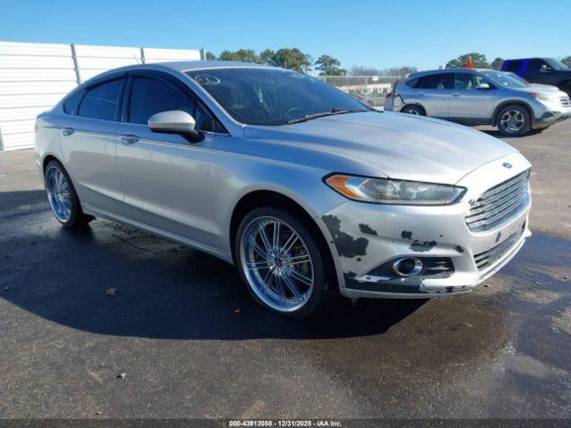  Salvage Ford Fusion