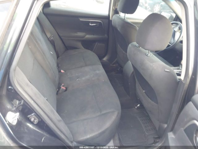 Nissan Altima Image 7