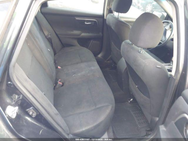 Nissan Altima Image 7