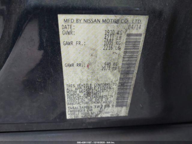 Nissan Altima Image 10