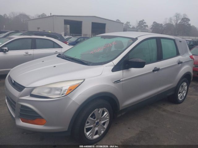 Ford Escape S Image 8