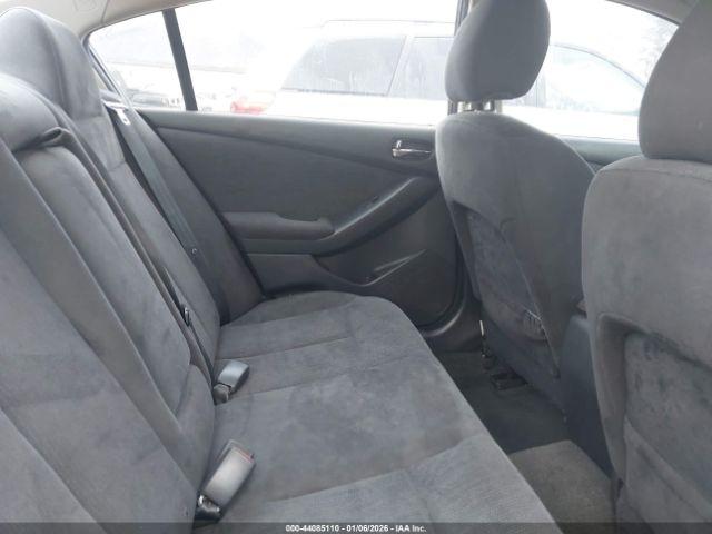 Nissan Altima 2.5 S Image 8