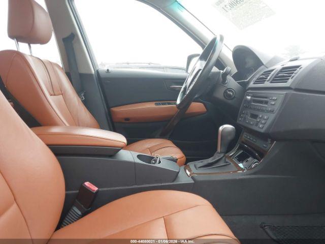 BMW X Series 3.0i Image 3