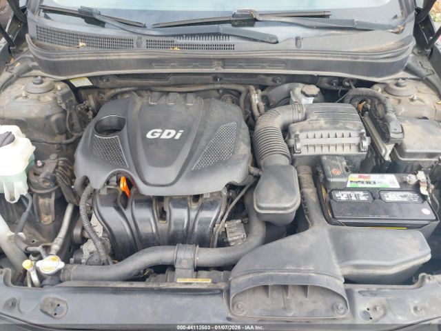 Hyundai SONATA Gls Image 4