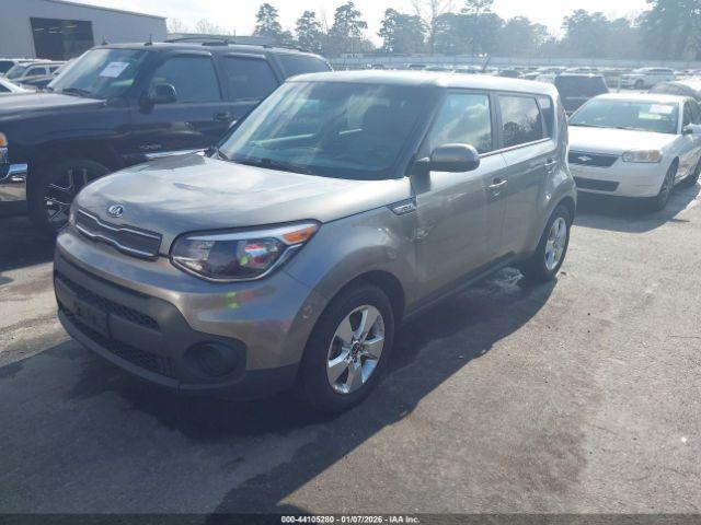 Kia Soul Image 3