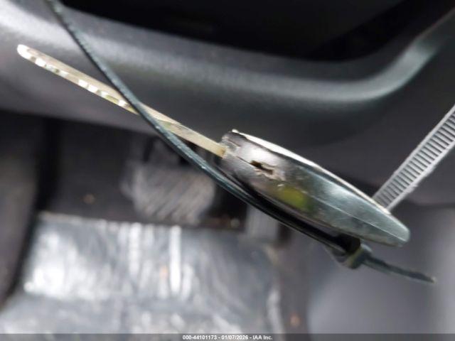 Nissan Sentra S Image 4