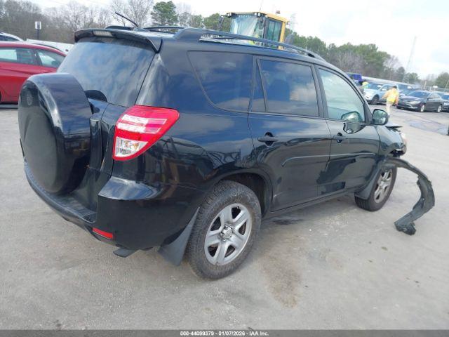 Toyota RAV4 Image 13