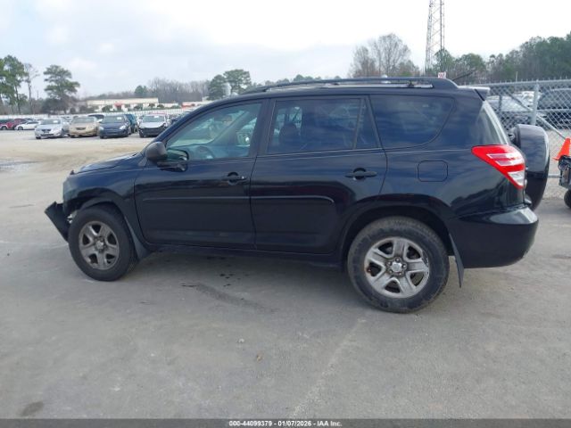 Toyota RAV4 Image 14