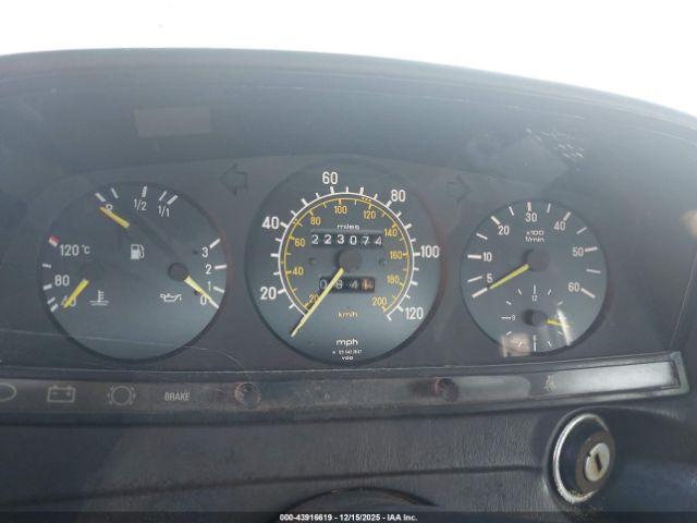 Mercedes-Benz 300 Dt Image 6