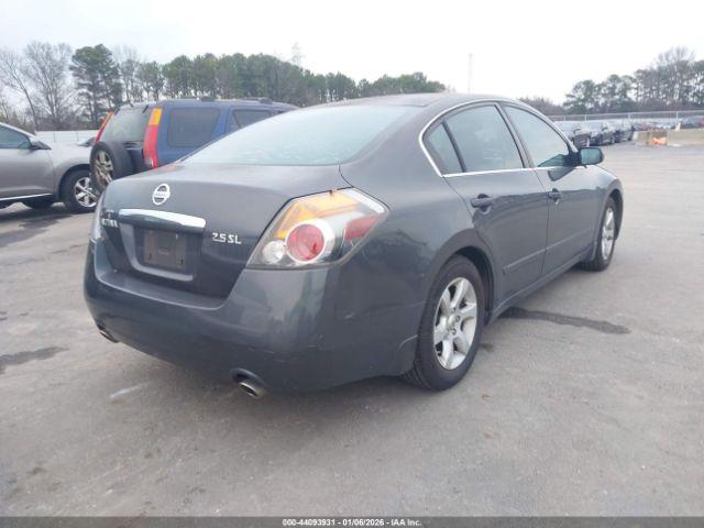 Nissan Altima 2.5 S Image 3