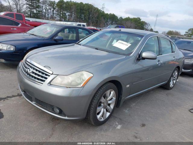 INFINITI M35 Image 3