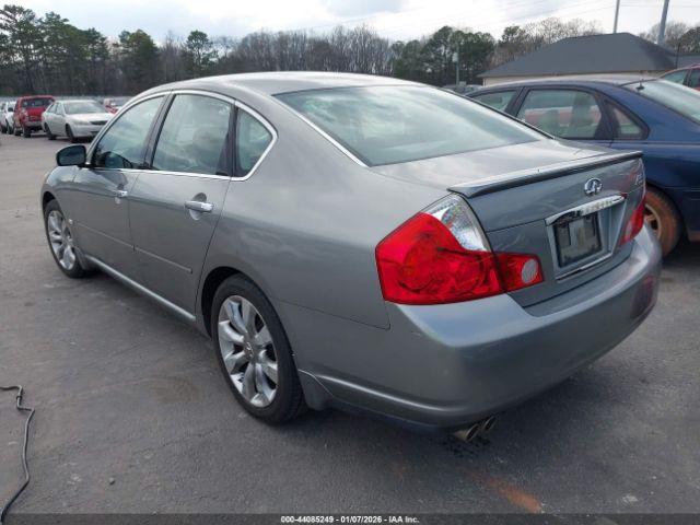 INFINITI M35 Image 2