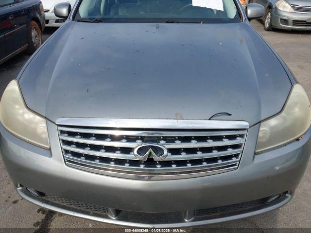 INFINITI M35 Image 9