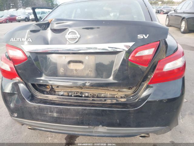 Nissan Altima 2.5 Sv Image 6