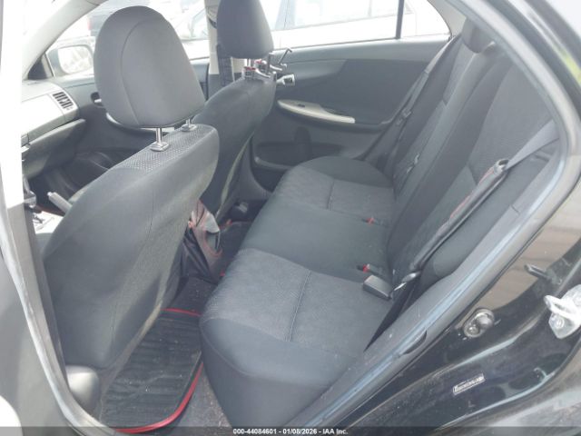 Toyota Corolla S Image 6