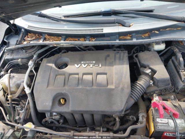 Toyota Corolla S Image 8