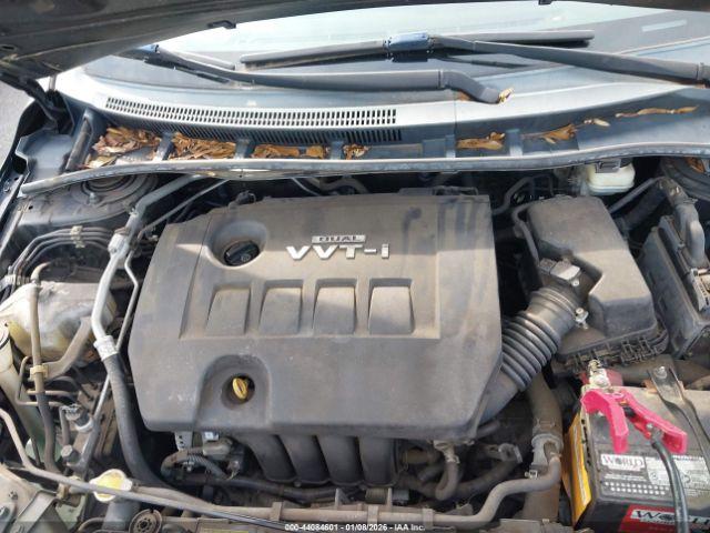 Toyota Corolla S Image 8