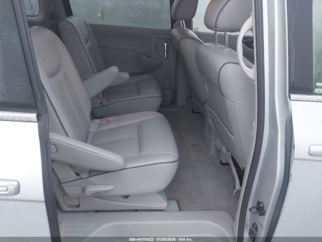 Nissan Quest Sl Image 7