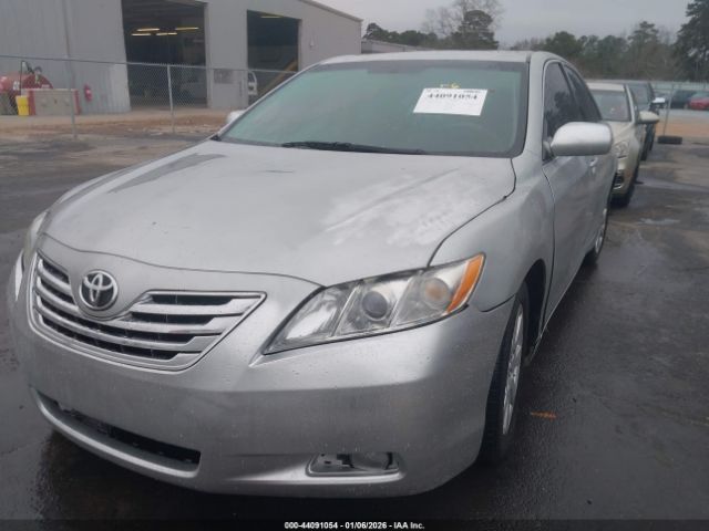 Toyota Camry Xle V6 Image 8