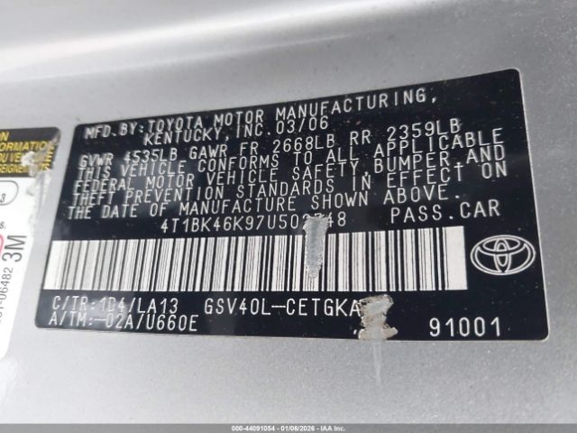 Toyota Camry Xle V6 Image 10