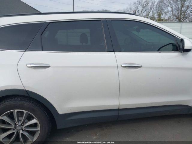 Hyundai SANTA FE Se Image 4