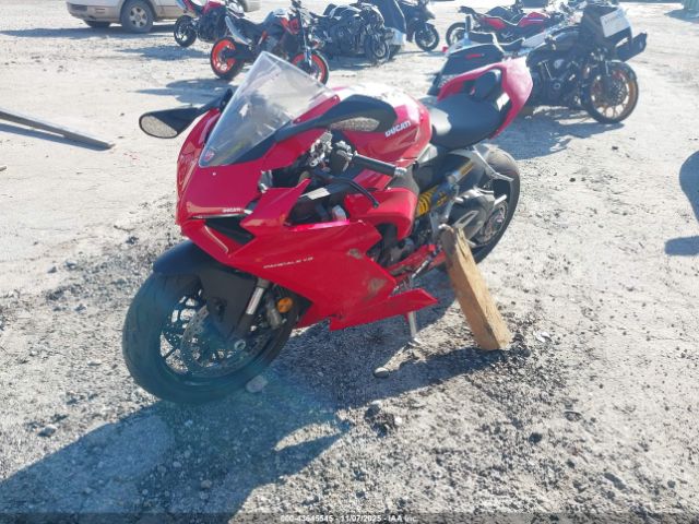 Ducati Panigale V2 Image 2