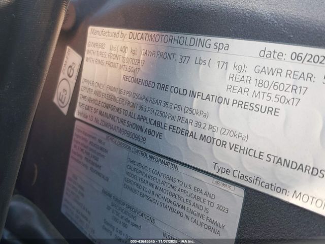 Ducati Panigale V2 Image 6